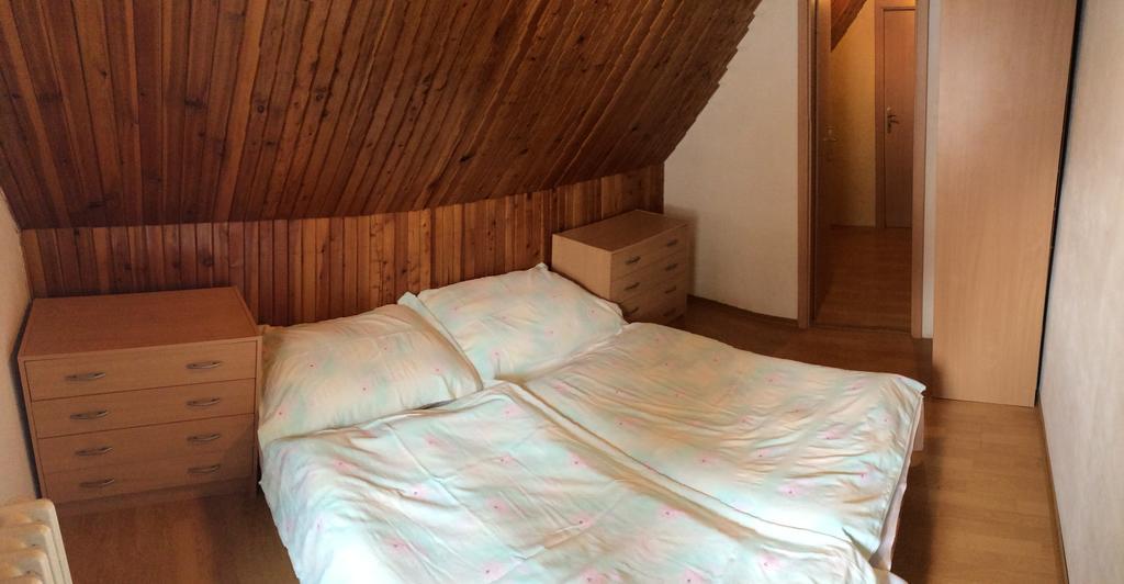 Chata Martina Bešeňová Pokoj fotografie